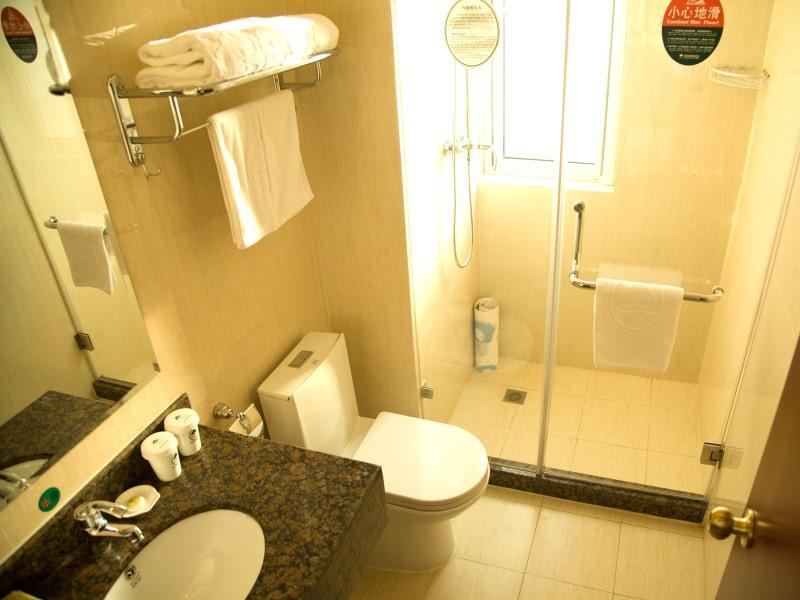 GreenTree Inn JiangSu WuXi YangJian XiHu Road Express Hotel Bagian luar foto